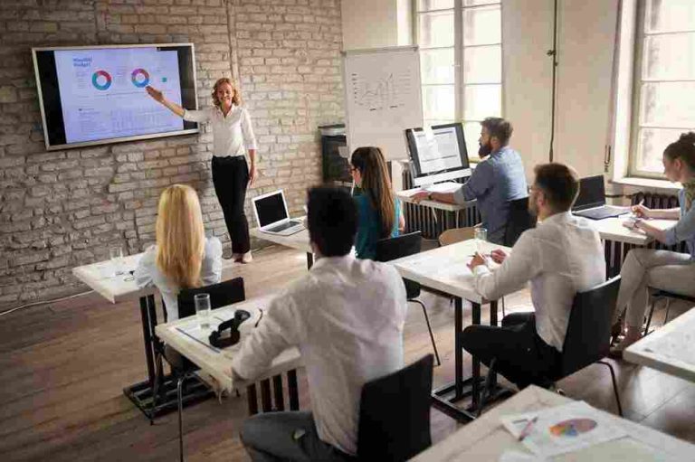 Capacitación Comercial para Empresas y Pymes en Quito