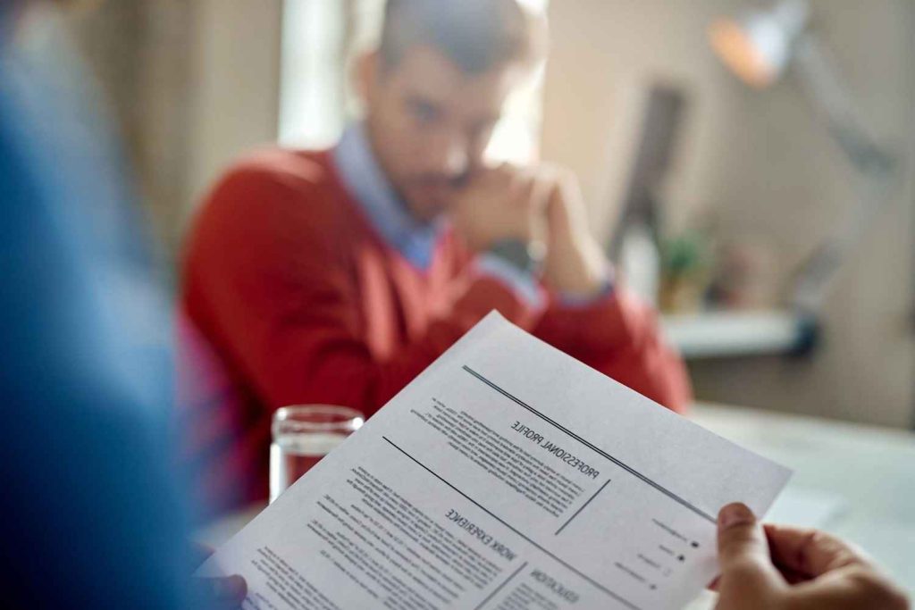 contrata a los mejores profesionales de marketing y ventas